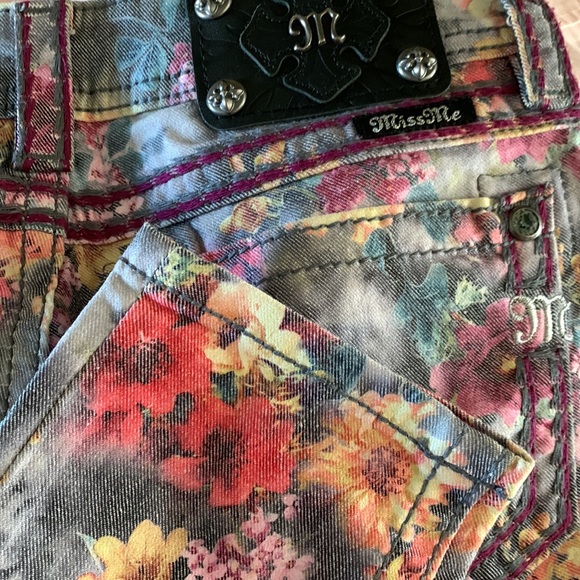 Miss Me Skinny Jeans 26 - Picture 5 of 10